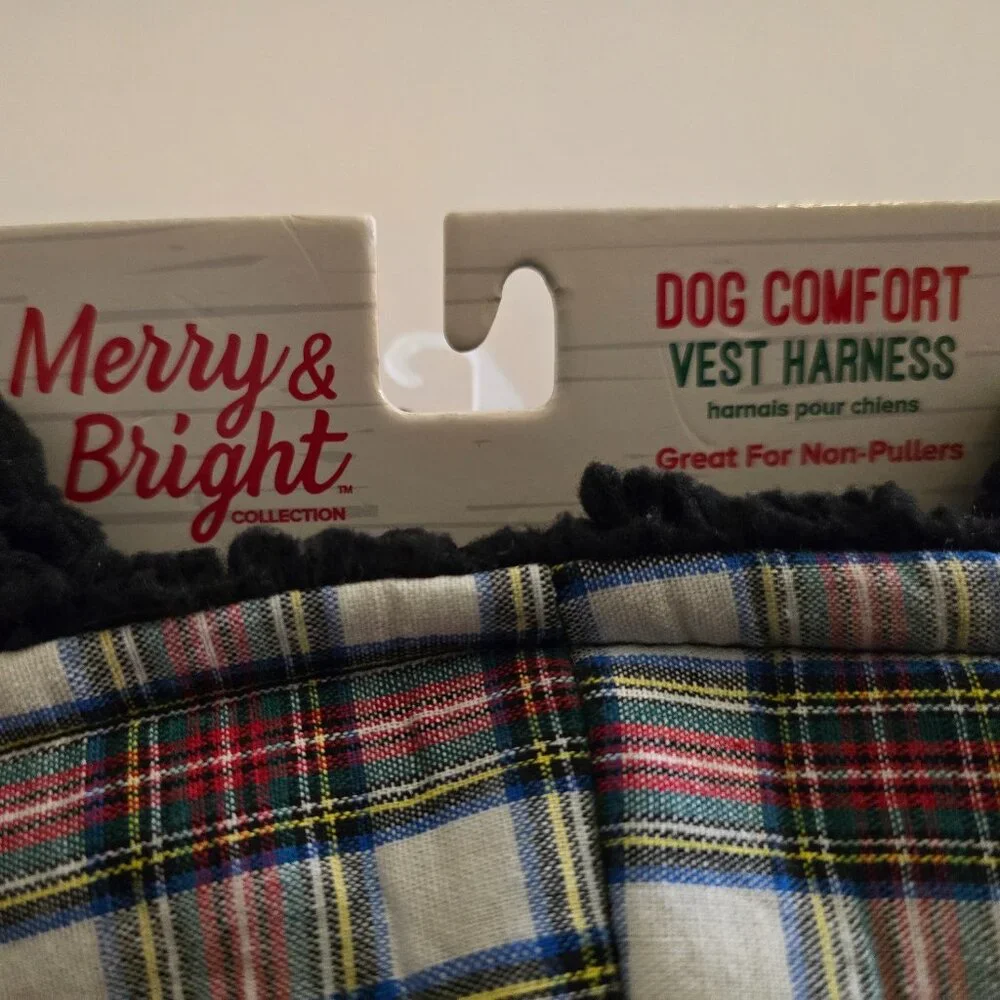Christmas Plaid Dog Harness Vest Large Merry & Bright Holiday Pet Coat NEW